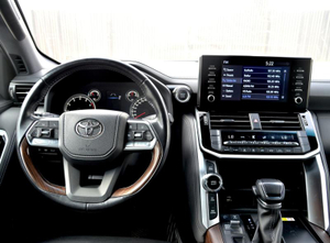 Toyota Land Cruiser 300 4.0 AT 4WD (275 л.с.) Люкс Автомобили с пробегом Шымкент  