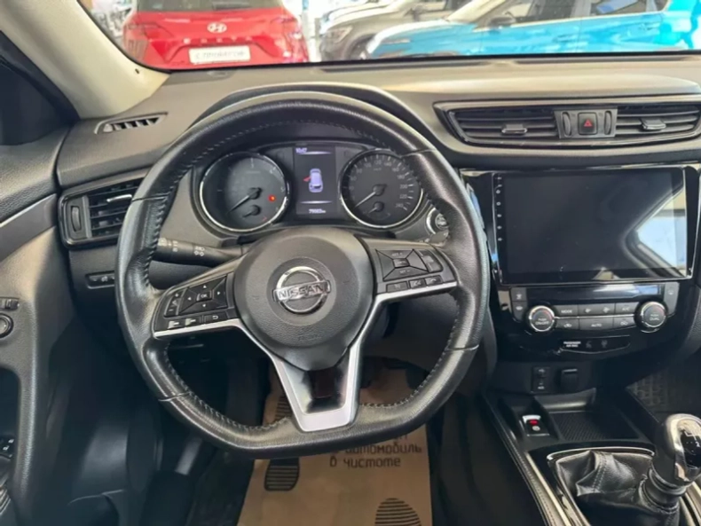Nissan X-Trail 1.6d MT FWD (130 л.с.) SE Yandex Авто Люкс KIA Севастополь