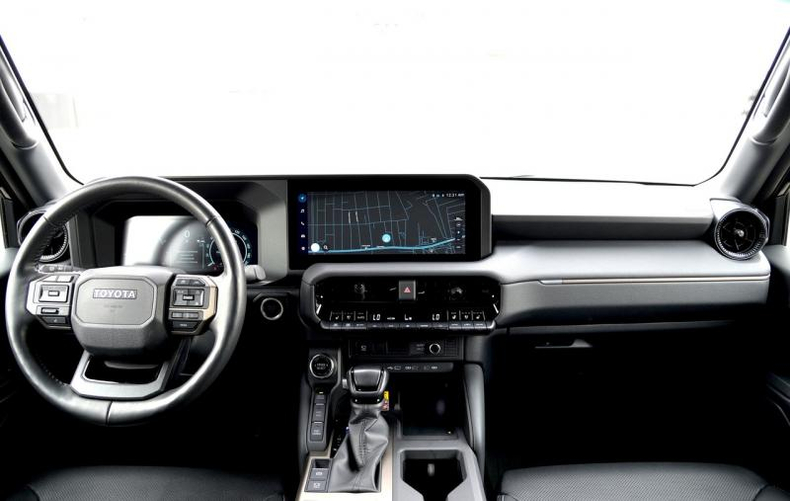 Toyota Land Cruiser Prado 2.4 AT 4WD (281 л.с.) Престиж (TJA250L-GNZAZX-D1) Автомобили с пробегом Шымкент  