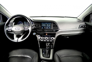 Hyundai Elantra 2.0 AT FWD (150 л.с.) Elegance + Пакет "High-Tech" (+Style) Автомобили с пробегом Шымкент  