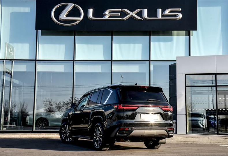 Lexus LX 3.5 AT 4WD (415 л.с.) LX600 Executive Автомобили с пробегом Шымкент  