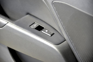 Hyundai Elantra 2.0 AT FWD (150 л.с.) Elegance + Пакет "High-Tech" (+Style) Автомобили с пробегом Шымкент  