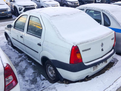 Renault Logan 1.6 MT (87 л. с.)