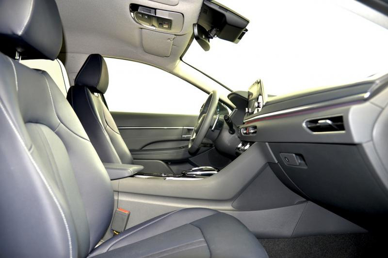 Hyundai Sonata 2.5 6AT FWD (180 л.с.) MPI Prestige Автомобили с пробегом Шымкент  
