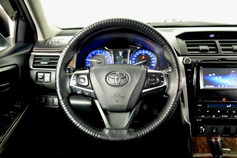 Toyota 2.5 AT (181 л.с.) Комфорт Автомобили с пробегом Шымкент  