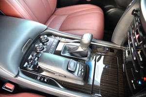 Lexus LX 5.7 AT 4WD (383 л.с.) 570 Black Vision II 5 м QB Автомобили с пробегом Шымкент  