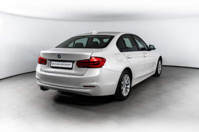 BMW 3 серия 320i AT (184 л. с.)