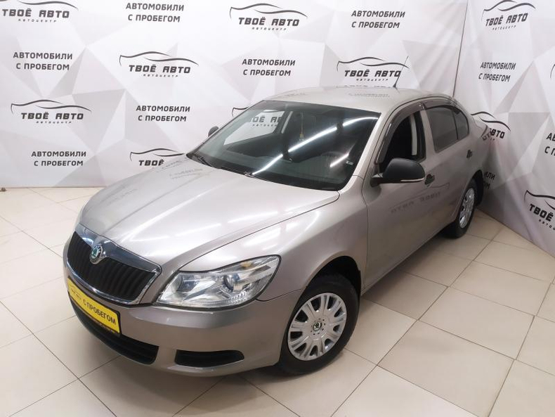 SKODA 1.6 MPI MT (102 л. с.) Ambition Твоё авто (Киров)