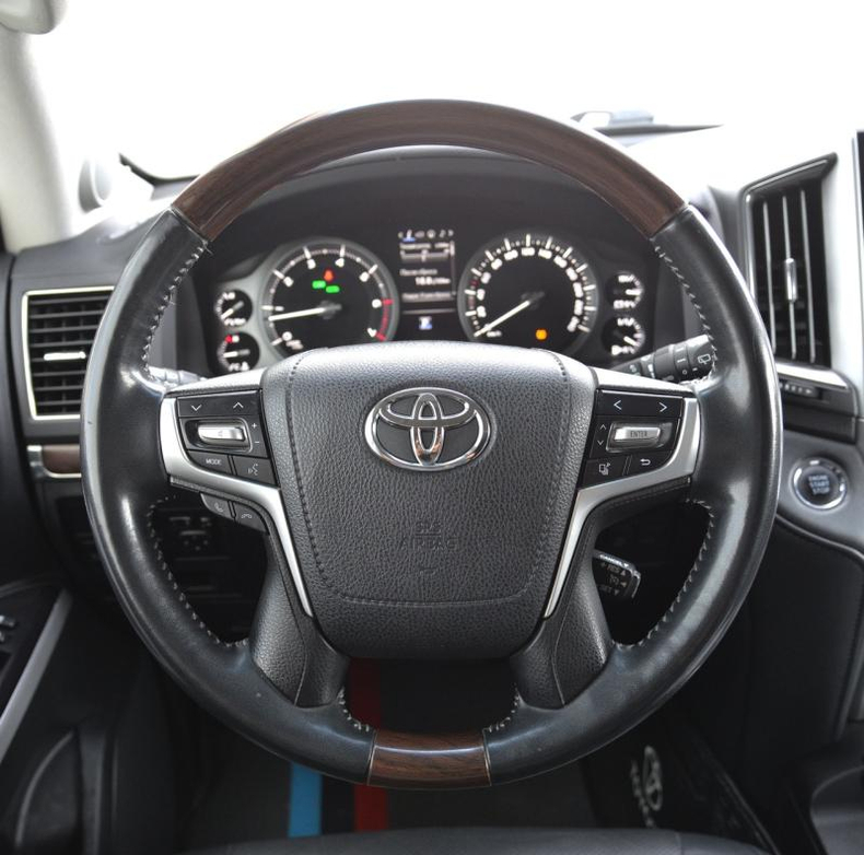 Toyota 4.6 AT 4WD (309 л.с.) Executive Автомобили с пробегом Шымкент  
