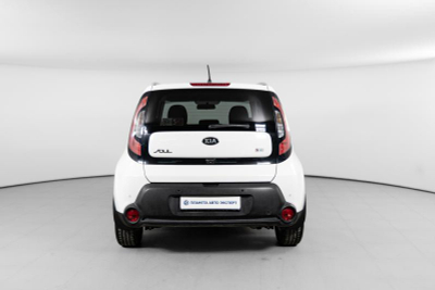 Kia Soul 1.6 AT (124 л. с.)