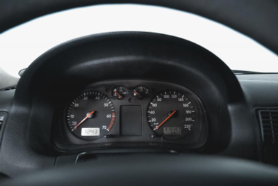 Volkswagen Golf 1.4 MT (75 л. с.)