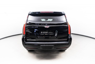 Cadillac Escalade 6.2 AT (426 л.с.) 4WD Luxury