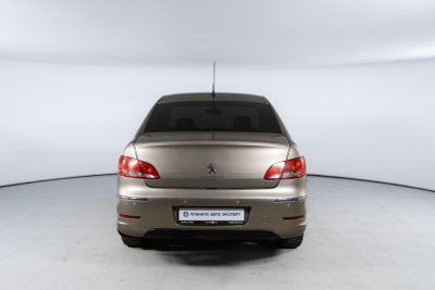 Peugeot 408 1.6 THP AT (150 л. с.)