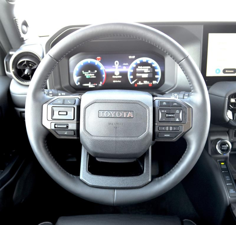 Toyota Land Cruiser Prado 2.7 AT 4WD (163 л.с.) Комфорт+ 7 мест Автомобили с пробегом Шымкент  