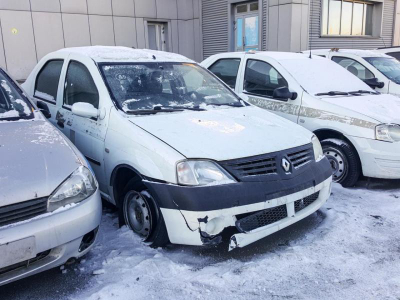 Renault Logan 1.6 MT (87 л. с.)