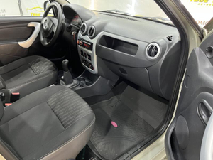 Renault Logan 1.6 MT (102 л. с.) Active Твоё авто (Йошкар-Ола)