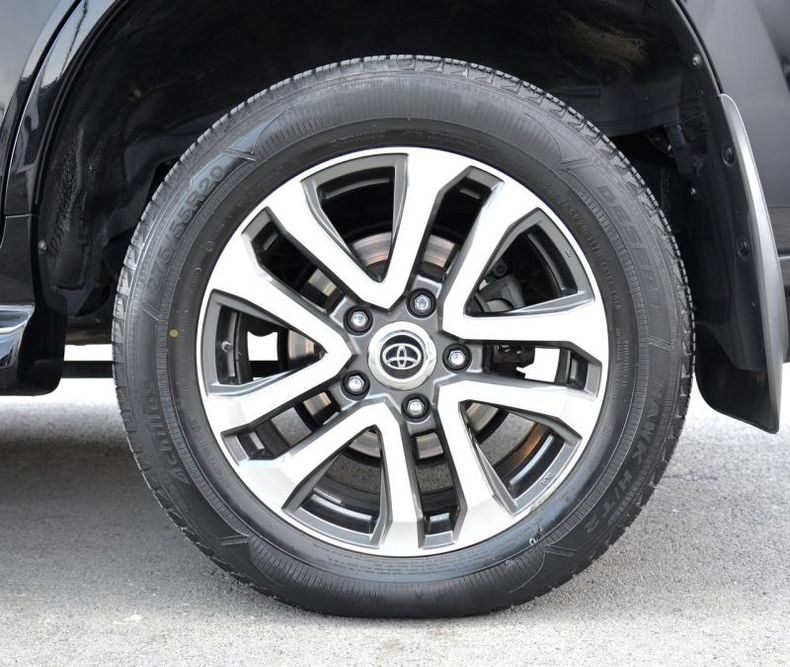 Toyota 4.6 AT 4WD (309 л.с.) Executive Автомобили с пробегом Шымкент  
