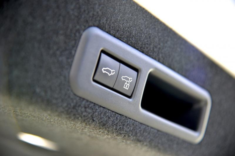 Lexus New RX 2.0 AT 4WD (238 л.с.) 300 Black Vision Автомобили с пробегом Шымкент  