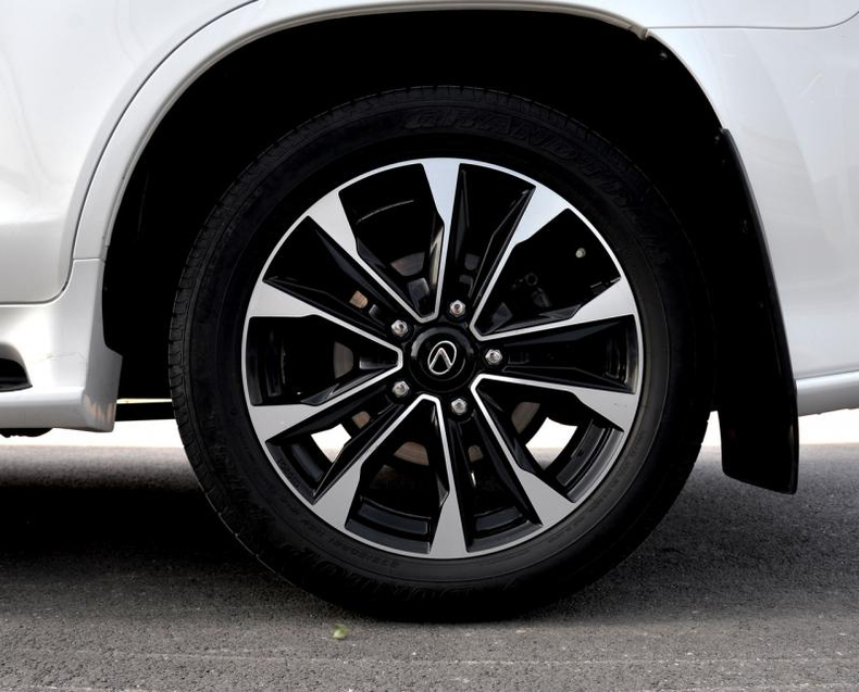Lexus LX 5.7 AT 4WD (383 л.с.) 570 Black Vision 7 м QB Автомобили с пробегом Шымкент  
