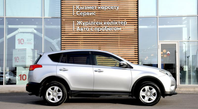 Toyota 2.0 CVT FWD (146 л.c.) Комфорт Автомобили с пробегом Шымкент  