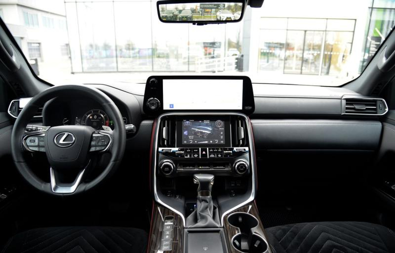 Lexus LX 3.5 AT 4WD (415 л.с.) LX600 Luxury + Автомобили с пробегом Шымкент  