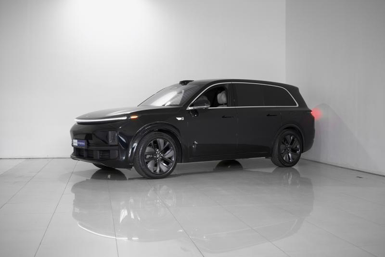 LiXiang (Li Auto) 1.5h AT 4WD (449 л.с.) Max Orbis Автомобили с пробегом Алматы