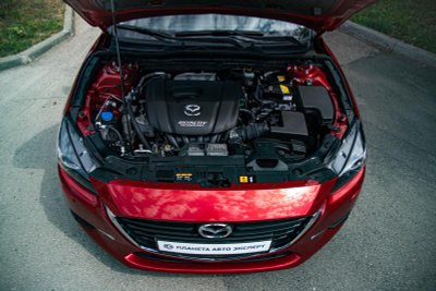 Mazda 3 1.5 AT (120 л.с.)