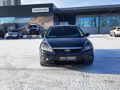 Ford Focus 1.6 MT (100 л. с.)
