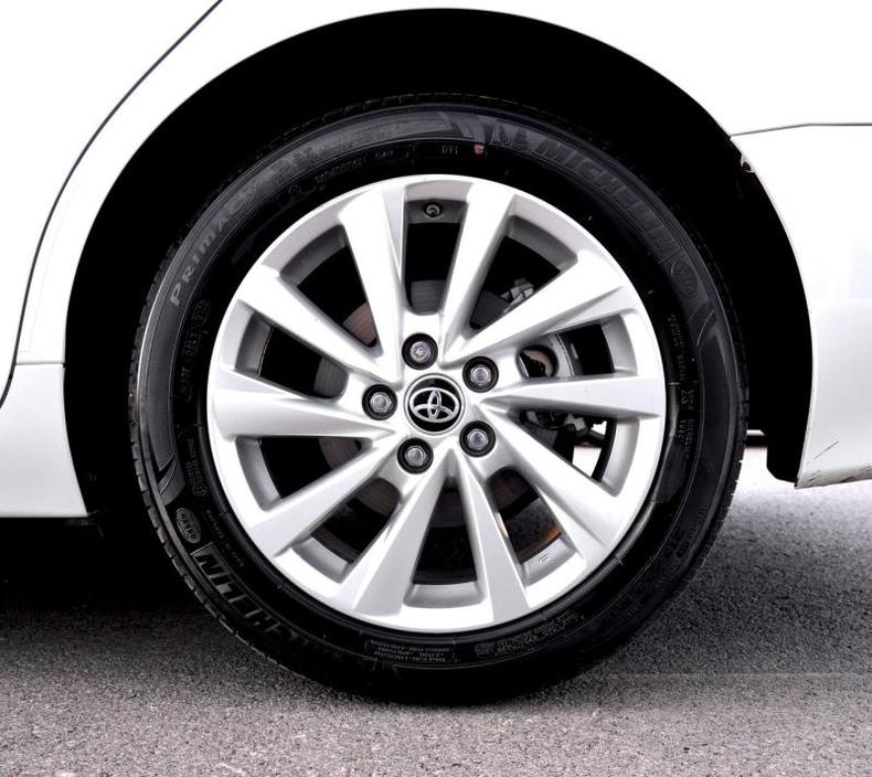 Toyota Camry 2.5 AT (206 л.с.) Престиж 4K Автомобили с пробегом Шымкент  