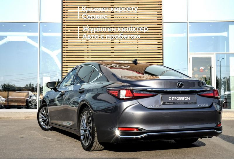 Lexus ES 2.5 AT FWD (200 л.с.) 250 Premium 28 Автомобили с пробегом Шымкент  