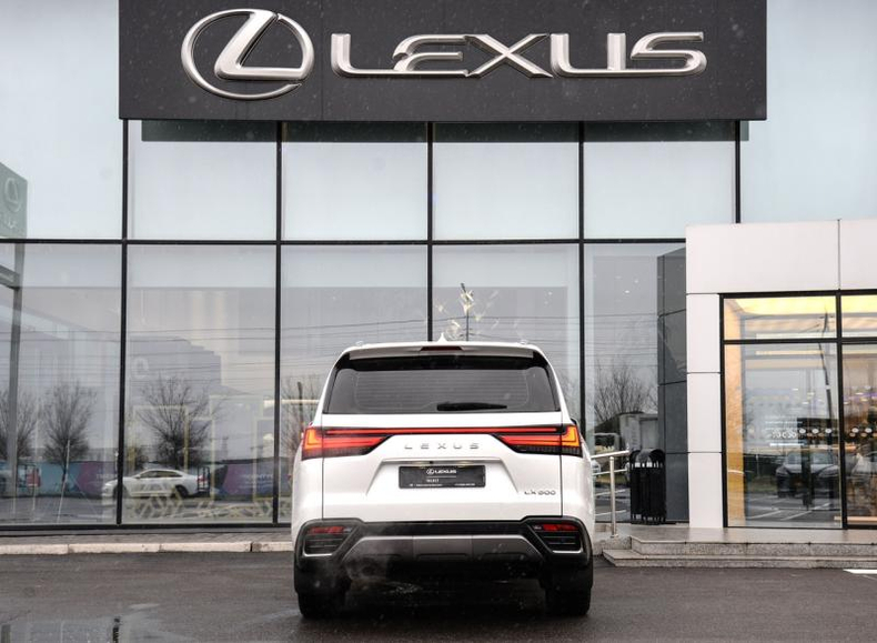 Lexus LX 3.5 AT 4WD (415 л.с.) LX600 Luxury + Автомобили с пробегом Шымкент  