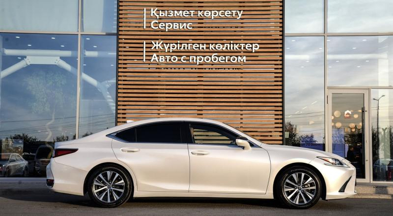 Lexus ES 2.5 AT FWD (200 л.с.) 250 Progressive 4B Автомобили с пробегом Шымкент  