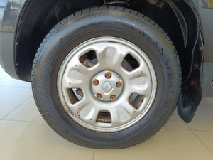 Renault 1.6 MT 4x4 (102 л. с.) Luxe Privilege Твоё авто (Киров)