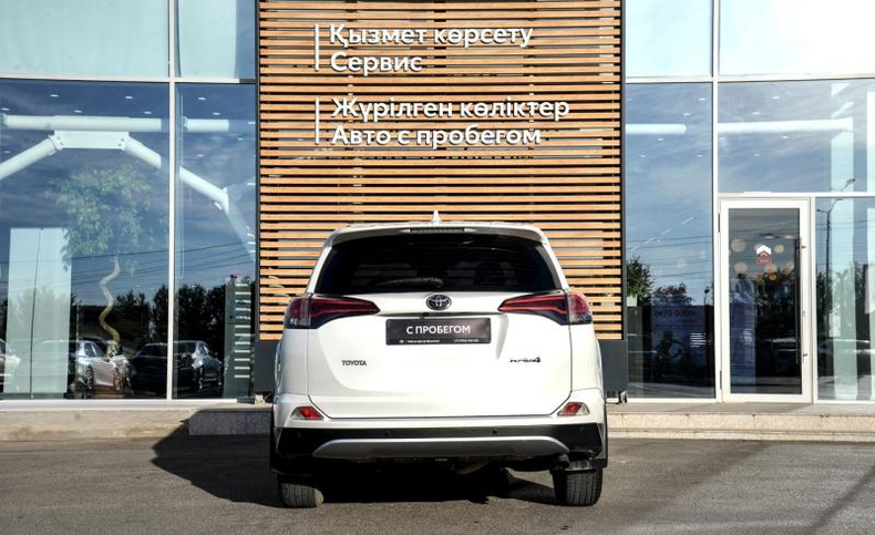 Toyota 2.0 CVT FWD (146 л.c.) Комфорт Автомобили с пробегом Шымкент  