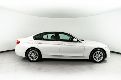 BMW 3 серия 320i AT (184 л. с.)