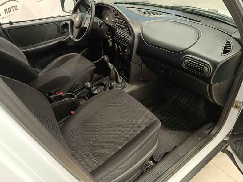 Chevrolet Niva Niva 1.7 MT 4WD (80 л.с.) GL Твоё авто (Киров)