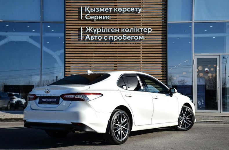 Toyota Camry 2.5 AT (206 л.с.) Престиж Плюс KX Автомобили с пробегом Шымкент  