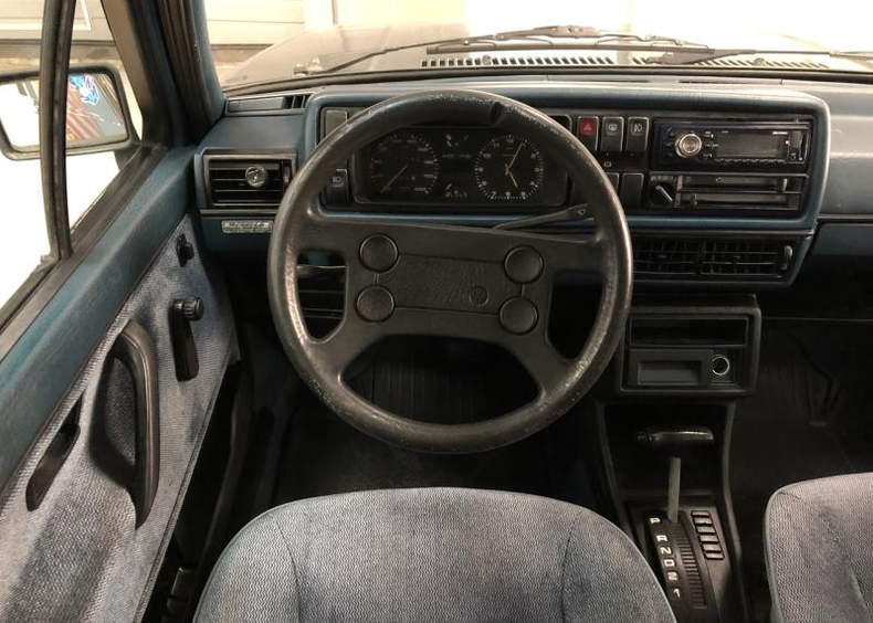 Volkswagen 1.6 AT (75 л.с.) ORBIS AUTO г. Алматы