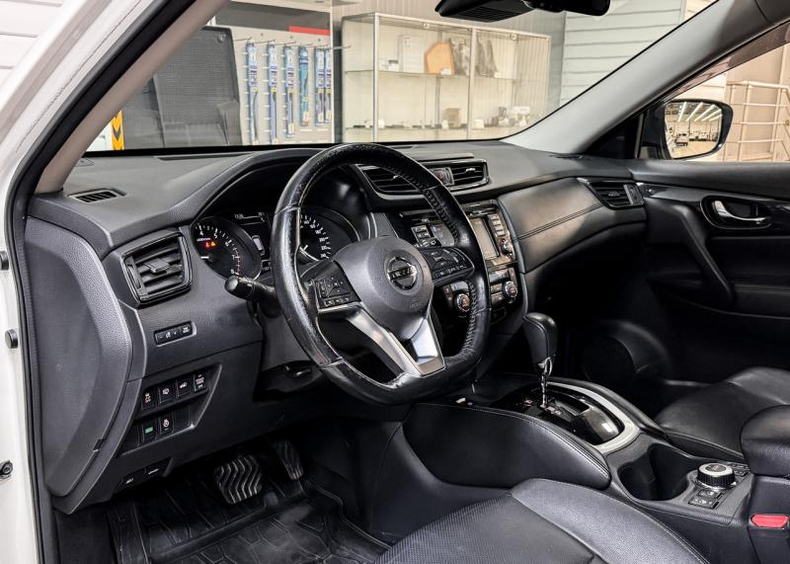 Nissan X-Trail 2.5 CVT 4WD (171 л.с.) LE Top ORBIS AUTO г. Алматы