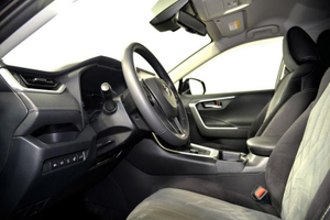 Toyota RAV4 2.5 AT FWD (199 л.с.) Люкс 2,5 87 Автомобили с пробегом Шымкент  
