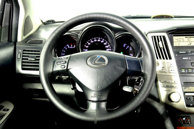Lexus 3.0 AT 4WD (204 л.с.) 300 Автомобили с пробегом Шымкент  