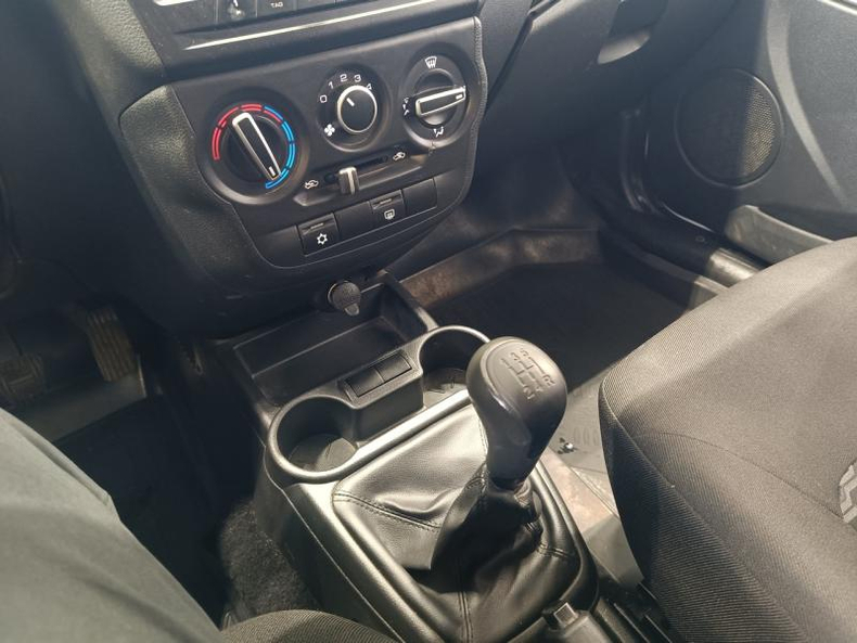 LADA (ВАЗ) Новая Granta хетчбэк 1.6 8 кл 5MT (87 л.с.) Comfort Твоё авто (Киров)