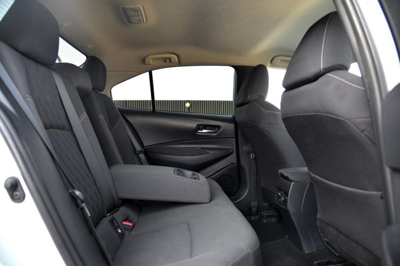 Toyota Corolla 1.6 CVT (122 л. с.) Стиль 66 Автомобили с пробегом Шымкент  