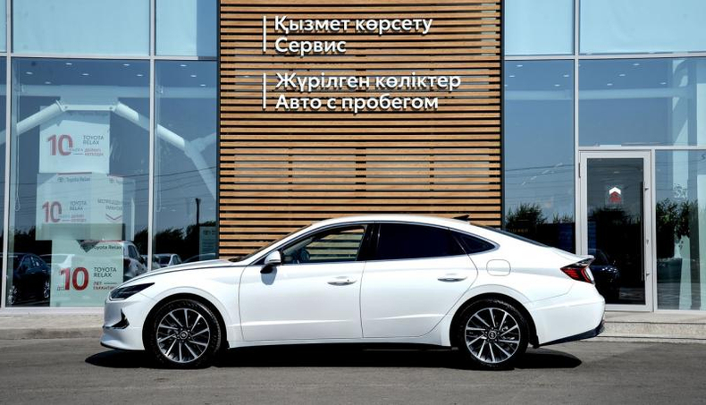 Hyundai Sonata 2.5 6AT FWD (180 л.с.) MPI Prestige Автомобили с пробегом Шымкент  