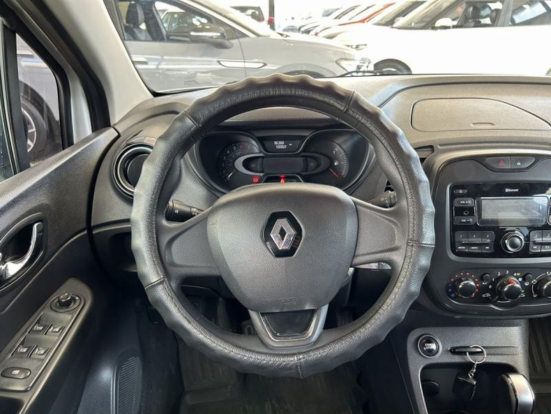 Renault Kaptur 1.6 MT (114 л. с.) Авто Люкс KIA Севастополь