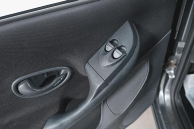 Fiat Albea 1.4 MT (77 л. с.)