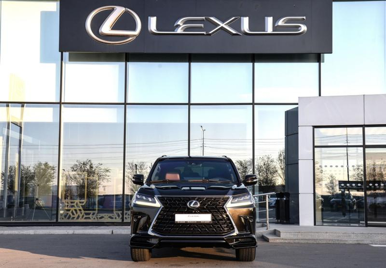 Lexus LX 5.7 AT 4WD (383 л.с.) 570 Black Vision II 5 м QB Автомобили с пробегом Шымкент  