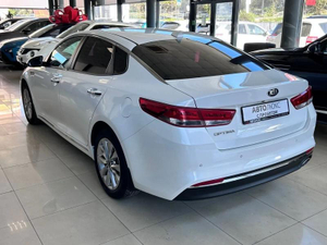 Kia Optima 2.0 AT (150 л. с.) Luxe Авто Люкс KIA Севастополь