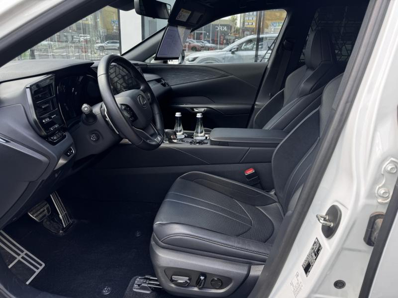 Lexus 2.4 AT 4WD (268 л.с.) F SPORT <br>Тойота Центр Бишкек Бишкек