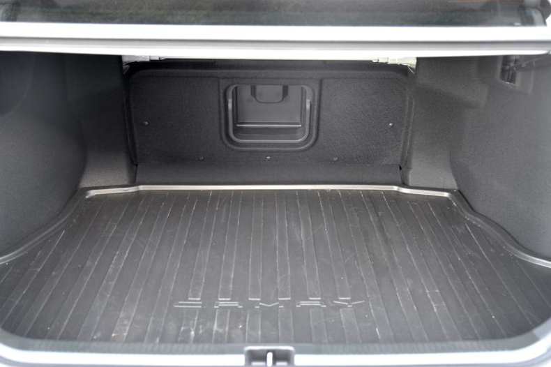 Toyota 2.5h eCVT FWD (230 л.с.) Люкс Автомобили с пробегом Шымкент  